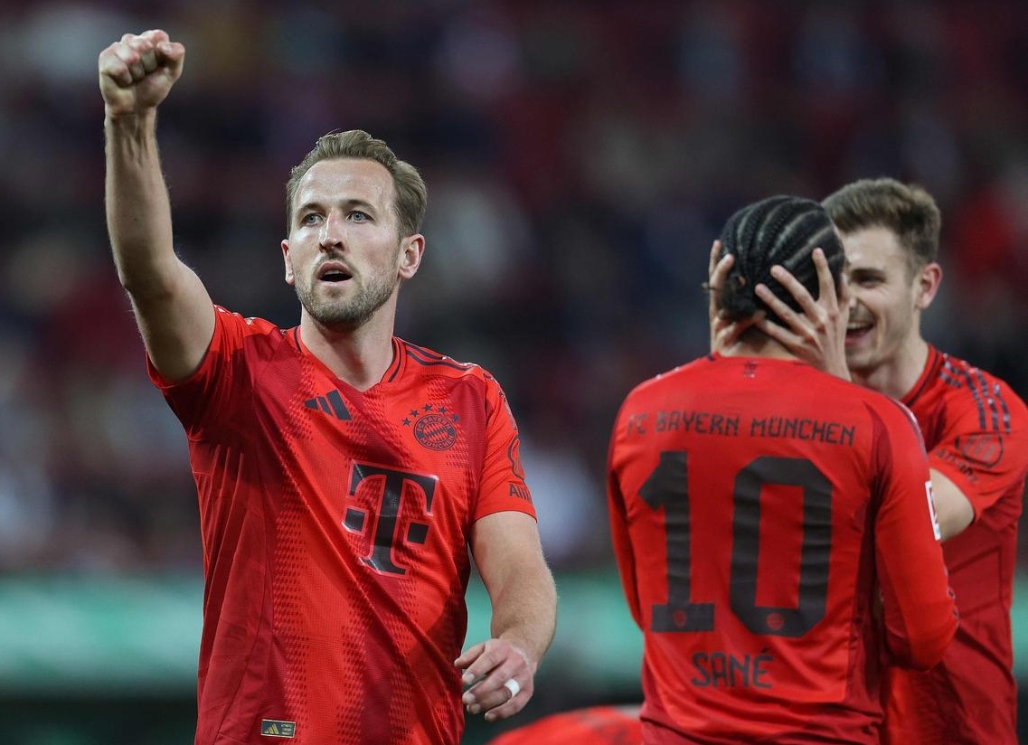 开云在线平台-包含凯恩与30激战FPX分钟，出色发挥胜负难料！，塔图姆焦点对战再创辉煌时刻的词条