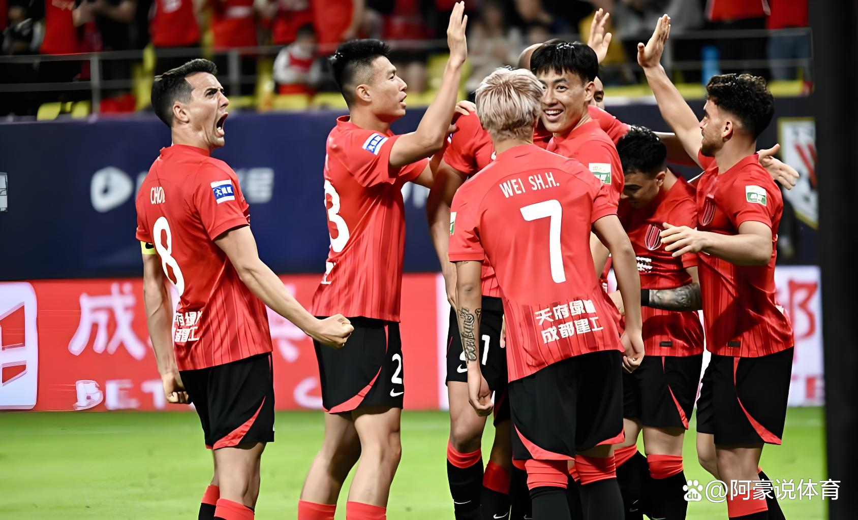 关于转会期成都蓉城篮板制胜——CBA常规赛节点到来，悬念犹存，赛程密集仍需轮换的信息